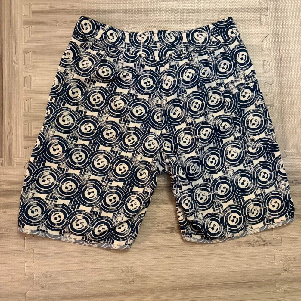 Patagonia Board Shorts Mens 32 Blue White Geometric Circle Print Swim Trunks
